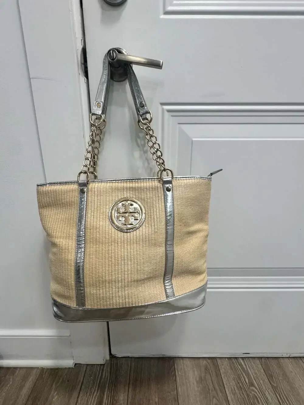 Tory Burch Ella Straw Tote Natural Woven Silver Metallic Chain Shoulder Bag